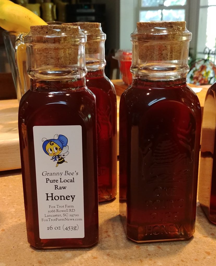 Fox Trot Farm Muth Honey Jar